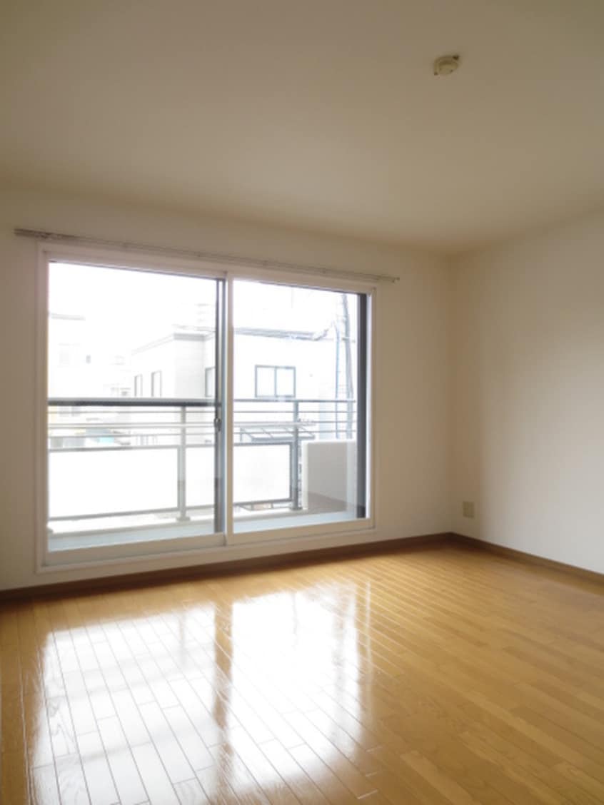 居室 エムズワイ