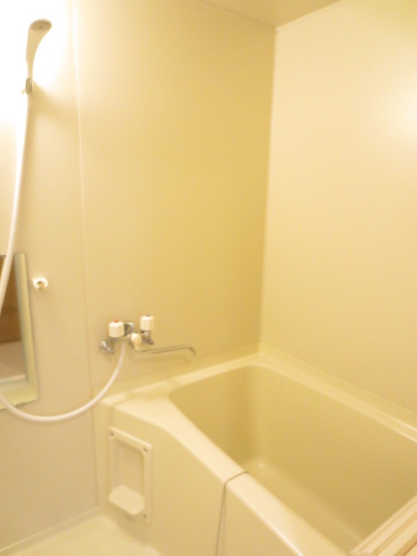 バス／シャワールーム等 エムズワイ