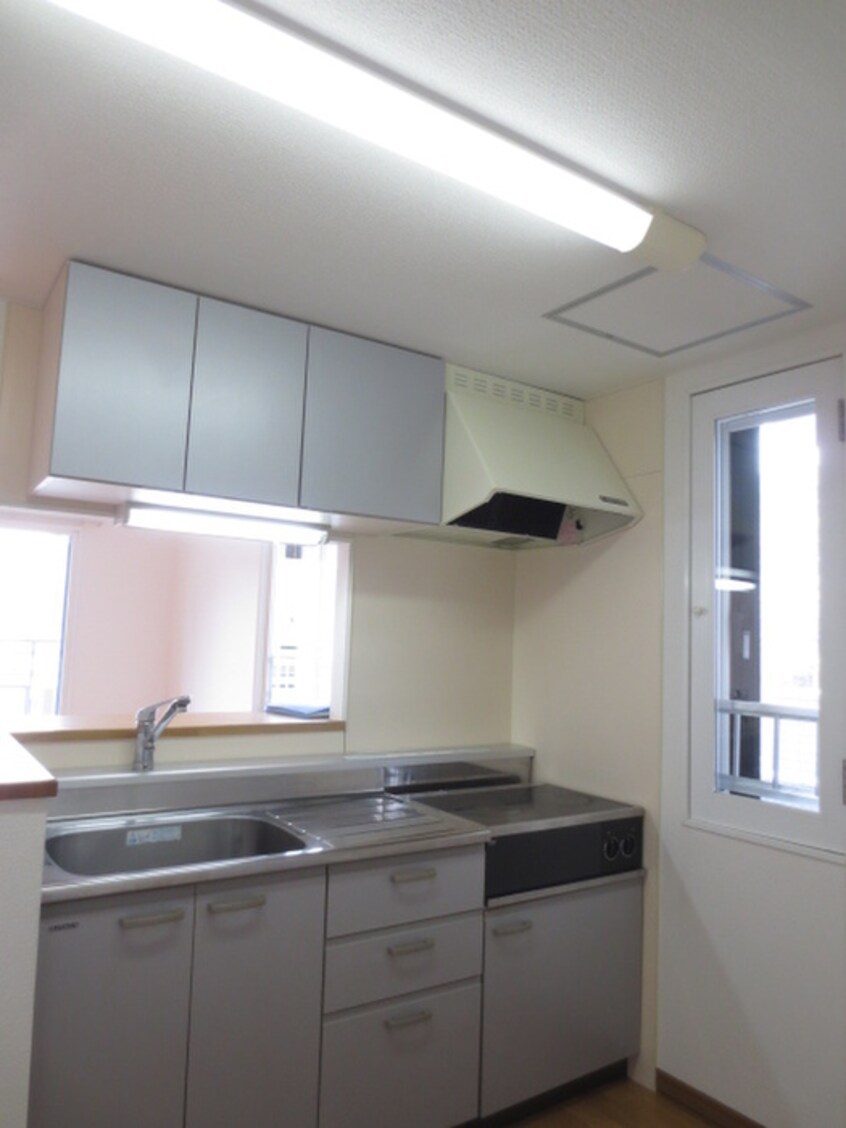 キッチン エムズワイ