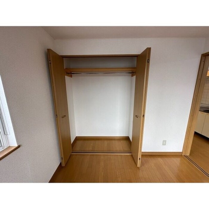 収納 フォ－ユ－美園Ａ