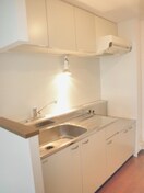 キッチン ラ・コンテ栄通