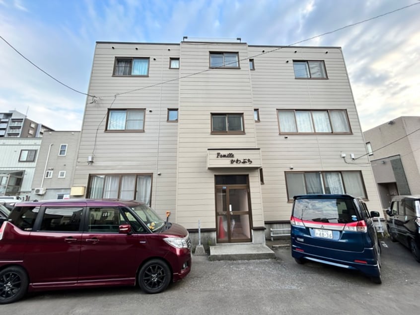 外観写真 ファミ－ルかわぶち