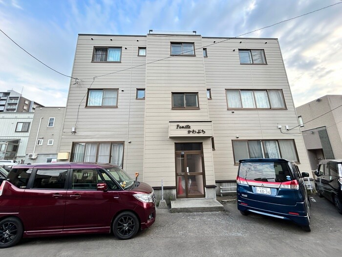 外観写真 ファミ－ルかわぶち