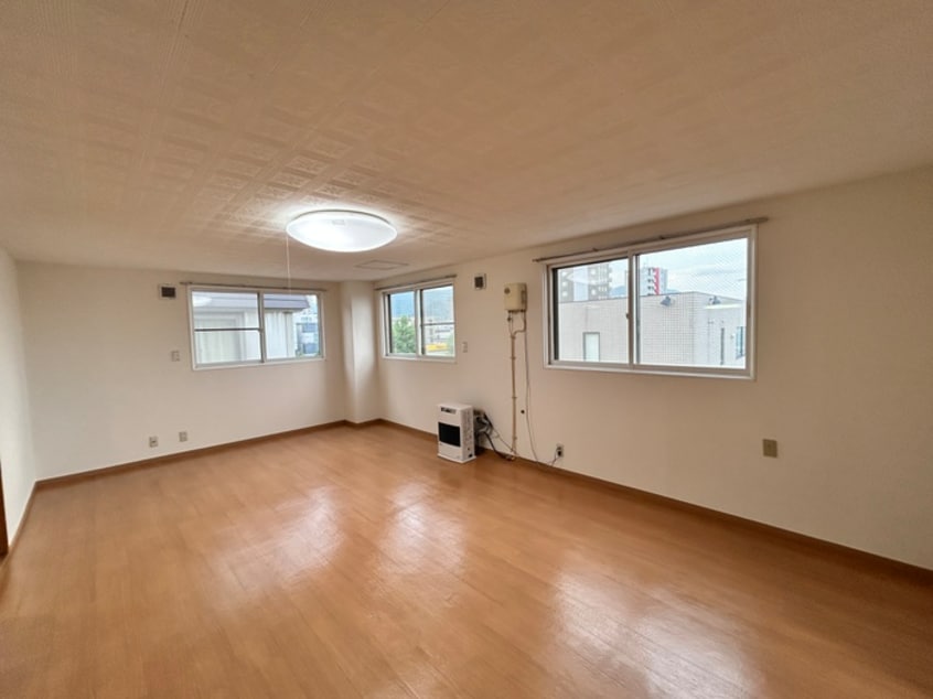 居室 ファミ－ルかわぶち