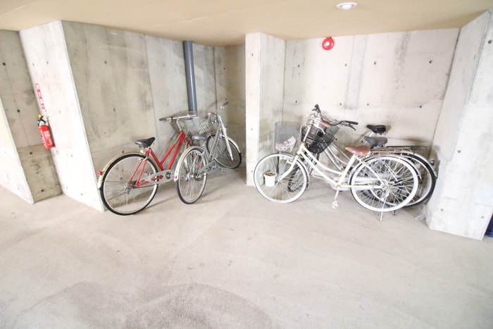 駐輪場 メリ－ド－ム月寒