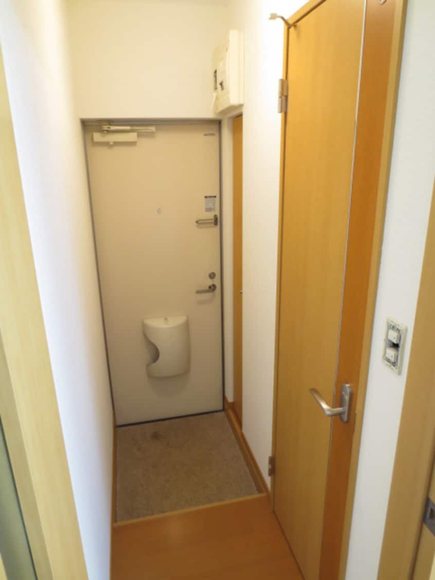 玄関 メリ－ド－ム月寒