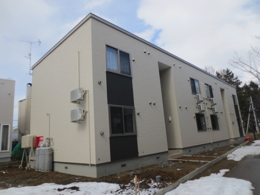 外観写真 ＣＥＲＩＳＩＥＲ新琴似