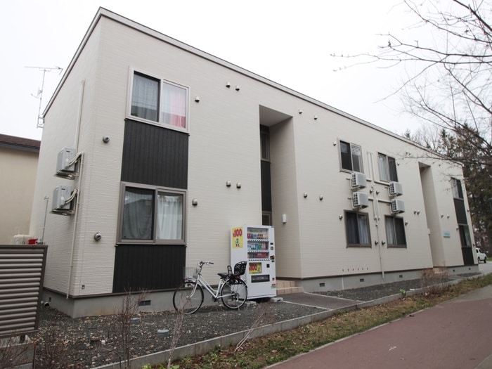 外観写真 ＣＥＲＩＳＩＥＲ新琴似