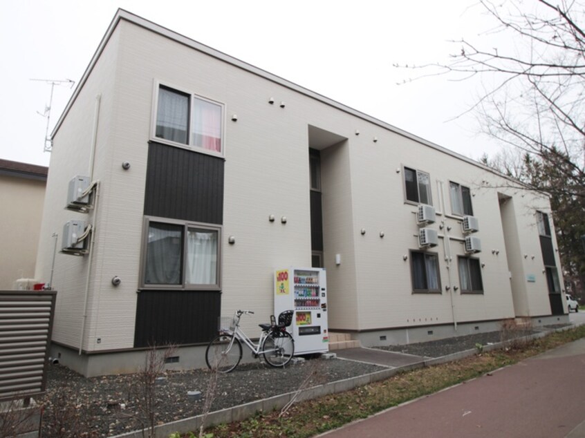 外観写真 ＣＥＲＩＳＩＥＲ新琴似