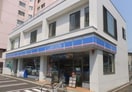 ローソン(コンビニ)まで635m ｺﾛｰﾚ知事公館前