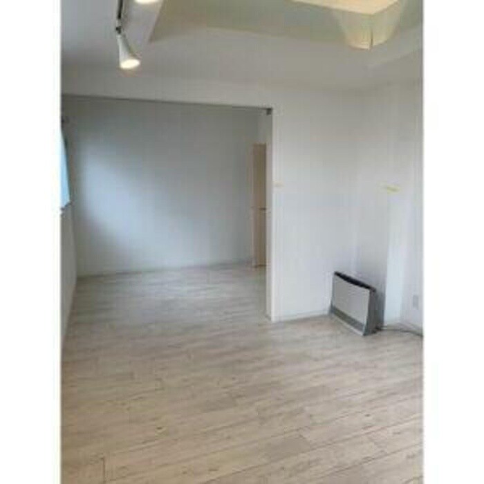 居室 Colore south eight