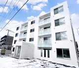 ＡｙｕＲｅｎａＨｉｌｌｓ