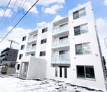 ＡｙｕＲｅｎａＨｉｌｌｓ