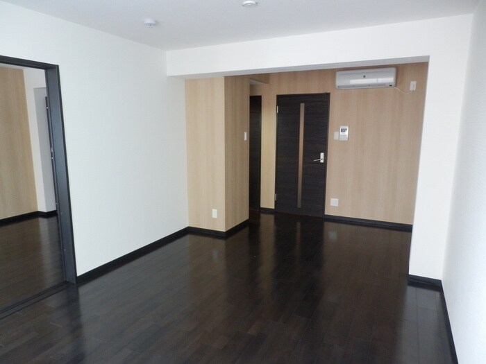 居室 サンコート本通