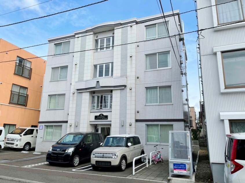 外観写真 グランメ－ル麻生北公園