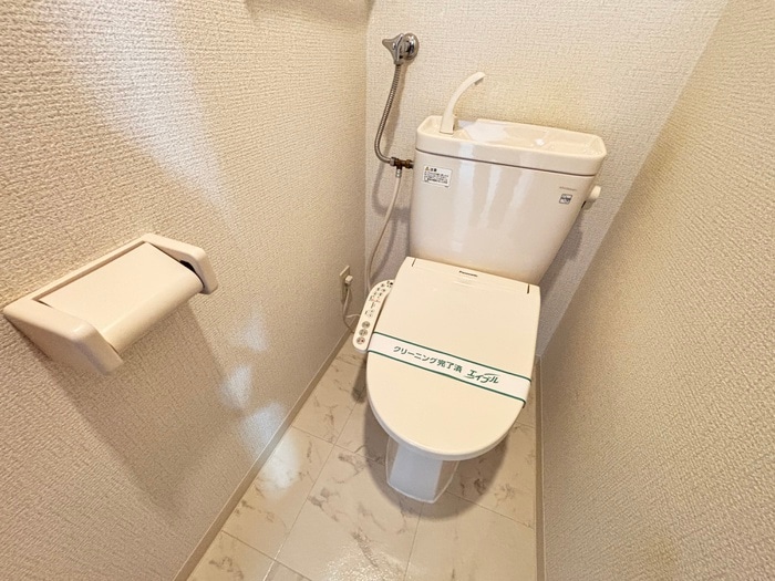 トイレ ラ・グラースアンザイ