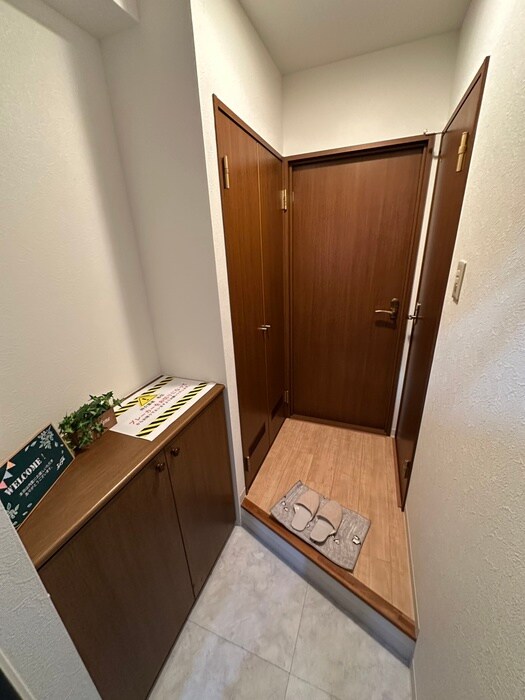 玄関 ヒルズ山の手