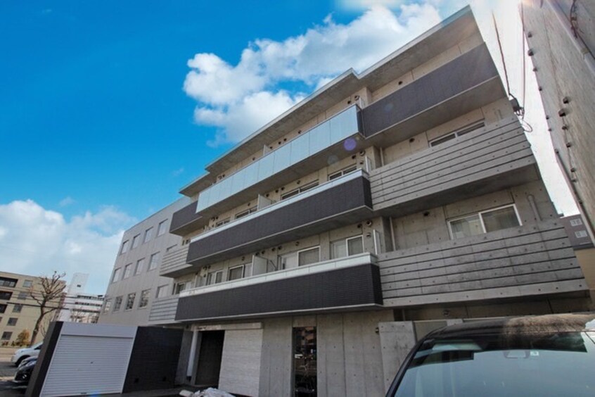 外観写真 Cherisis南６条