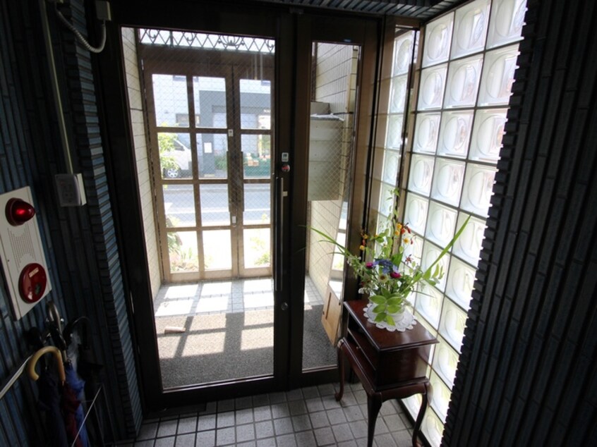 エントランス部分 パ－クサイドふる里