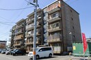 マンション村上の外観