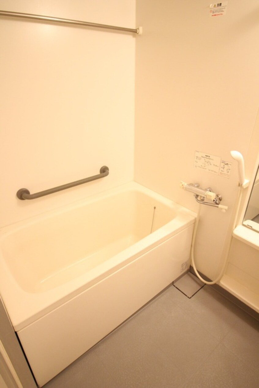 バス／シャワールーム等 円山パ－クハイツ