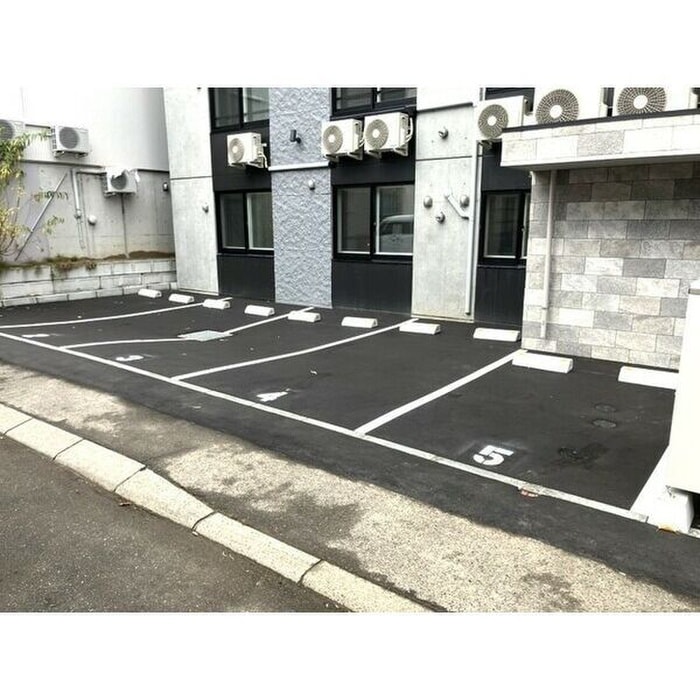 駐車場 サクラブール手稲前田