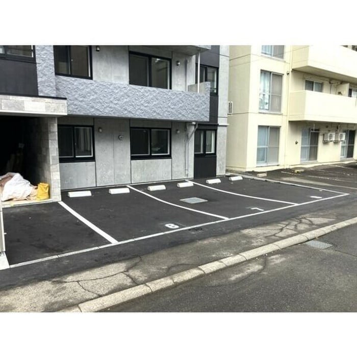 駐車場 サクラブール手稲前田