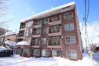 ローヤルハイツ東札幌