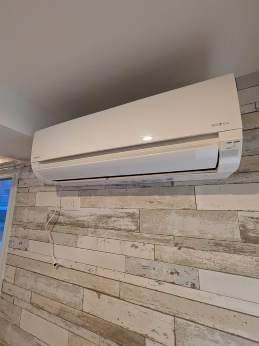 内観写真 クラス中の島