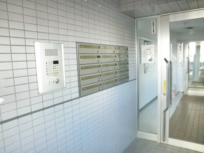 エントランス部分 アリエスⅡ