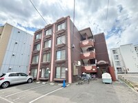 プラムコ－ト札幌