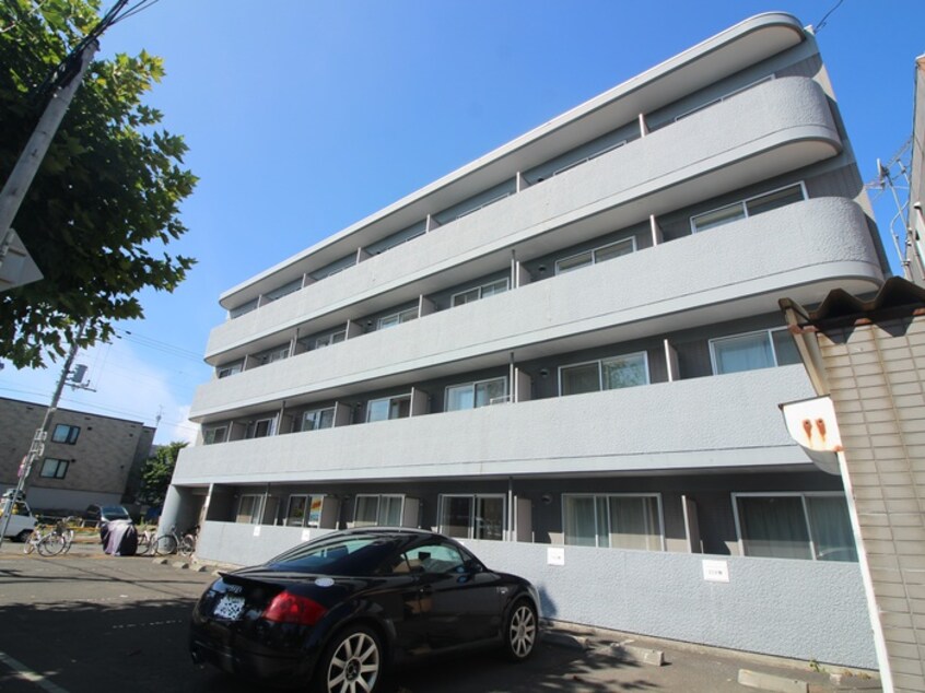 外観写真 ル・クラッシック１３Ｂ