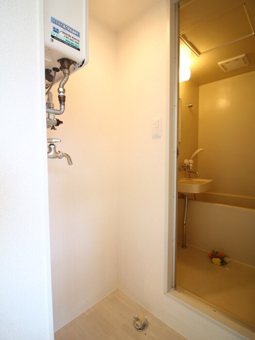 洗濯機置場 ル・クラッシック１３Ｂ