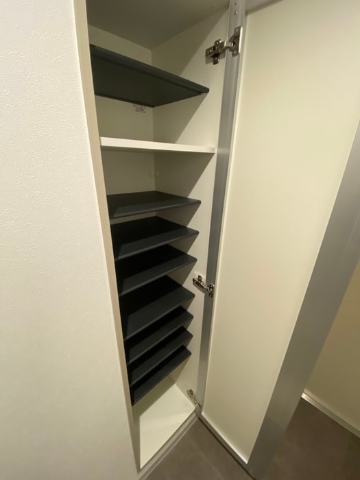 靴箱 Fairmont Terrace