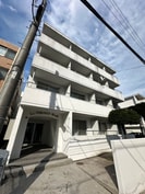 ラ・フランセ宮の森の外観