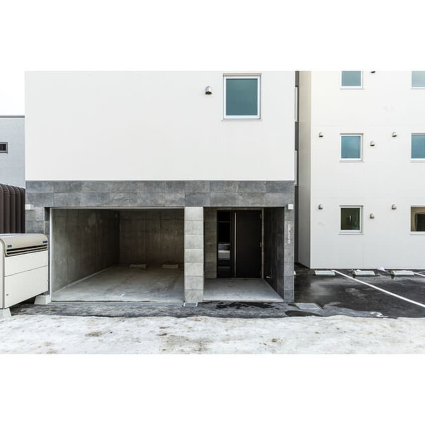 駐車場 COLZA　shiroishi