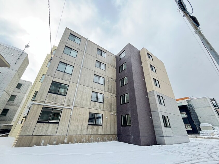 外観写真 レブニーズ ザ･レジデンス宮の森