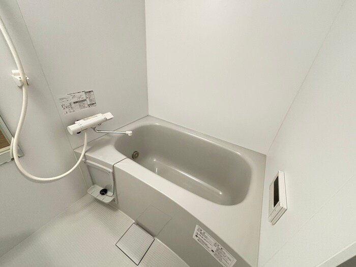 バス／シャワールーム等 レブニーズ ザ･レジデンス宮の森