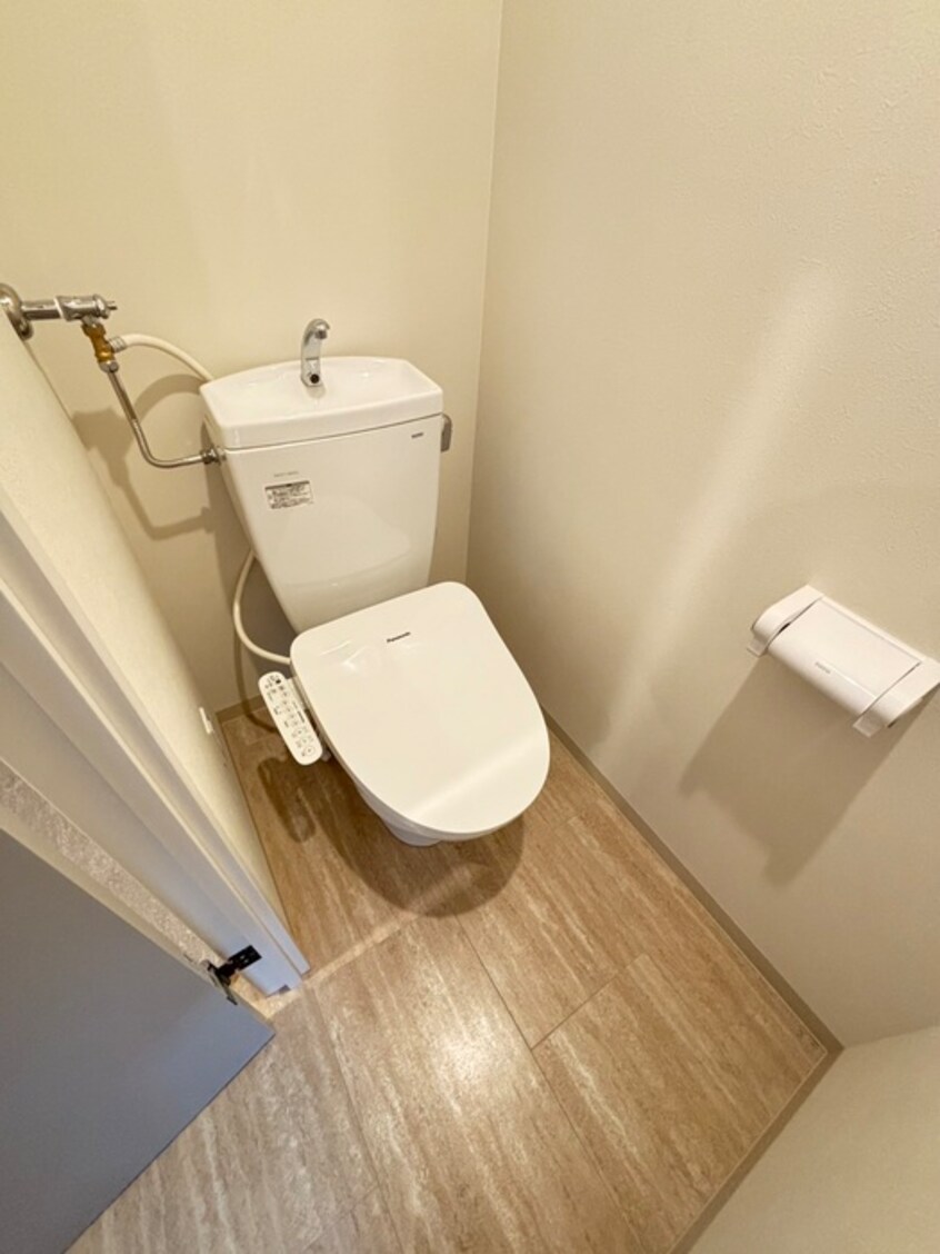 トイレ レブニーズ ザ･レジデンス宮の森