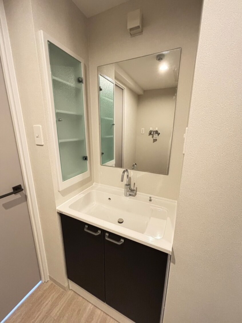 洗面 レブニーズ ザ･レジデンス宮の森