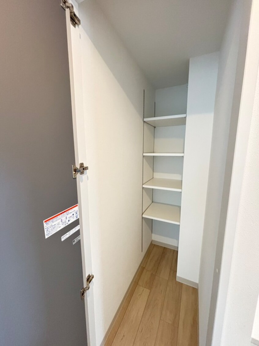 収納 レブニーズ ザ･レジデンス宮の森