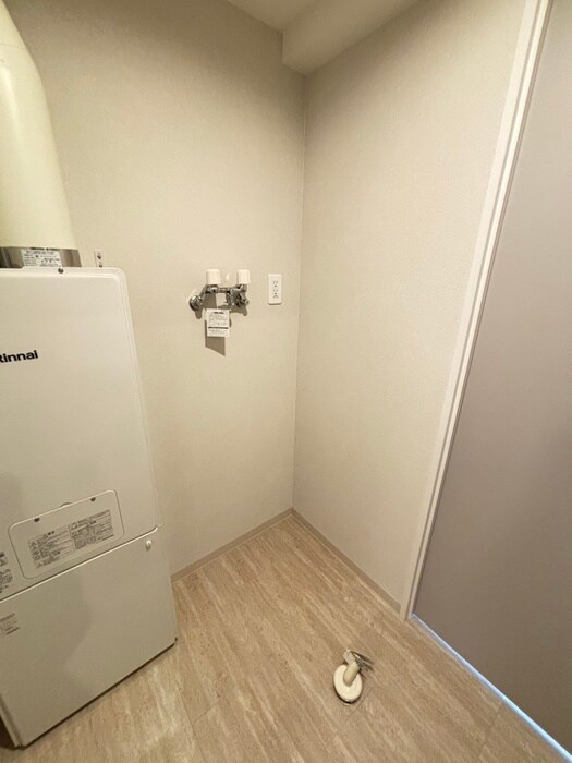 洗濯機置場 レブニーズ ザ･レジデンス宮の森