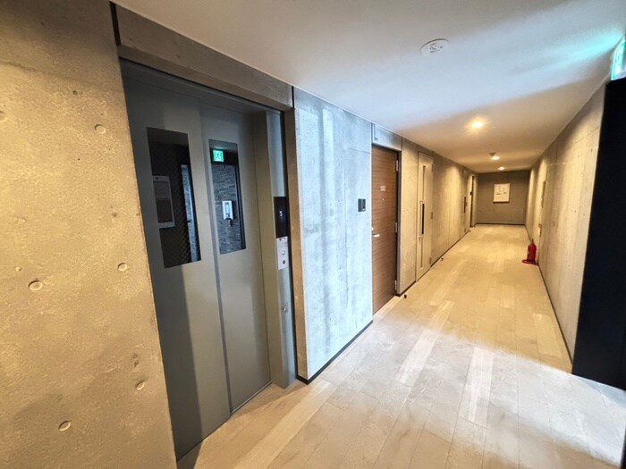 エントランス部分 Augusta伏見