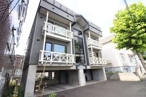 アスタ－倚久