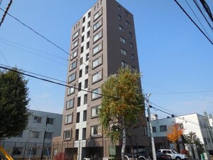 ﾗｲｵﾝｽﾞﾏﾝｼｮﾝ医大前（１００２）