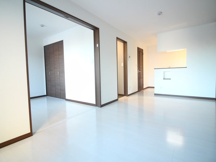 居室 レユシール七番館