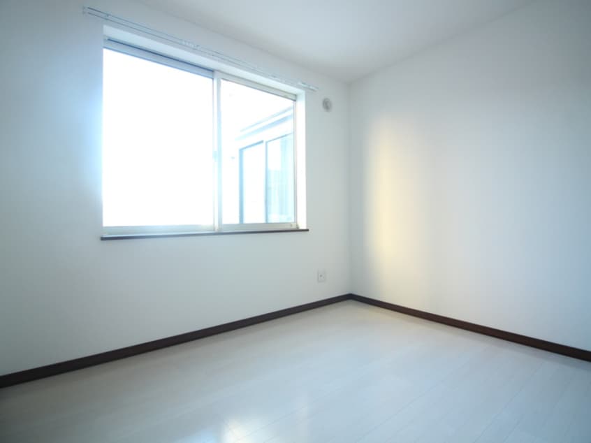 居室 レユシール七番館