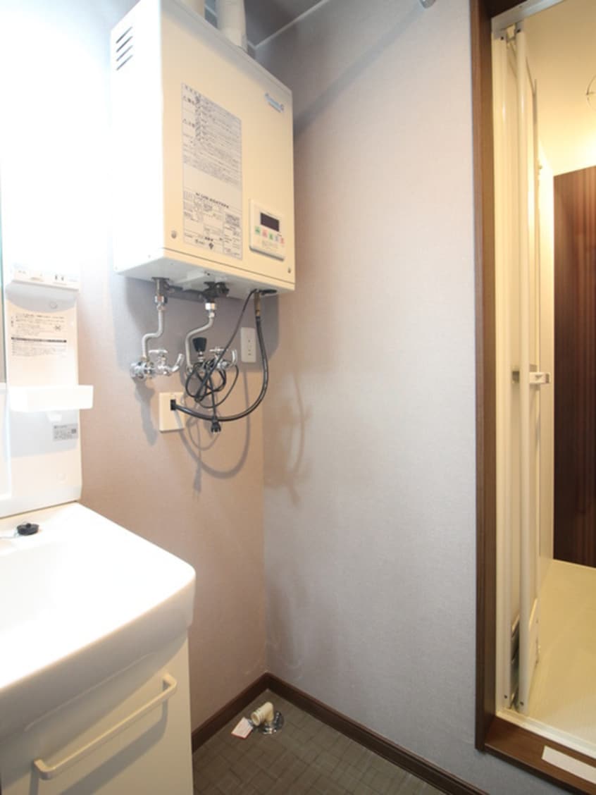 洗濯機置場 レユシール七番館