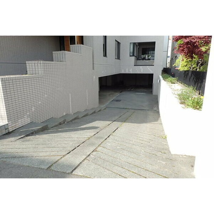 駐車場 ハイム石蘭