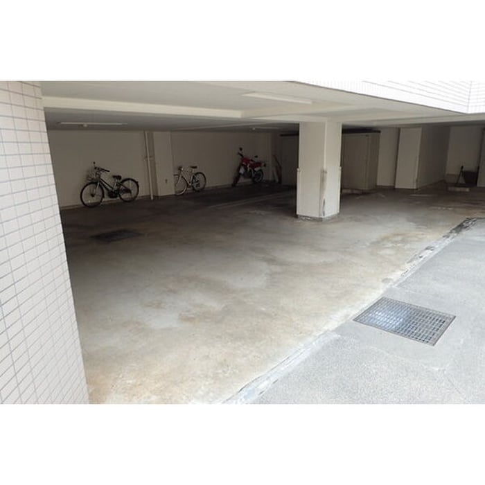 駐輪場 ハイム石蘭